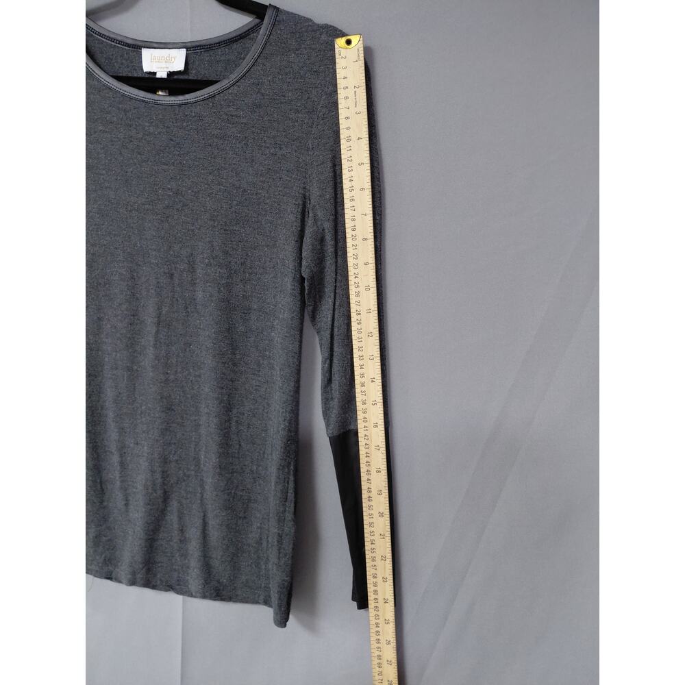 Laundry by Shelli Segal Gray Faux Leather Contrast Sleeve Top Women Size S - Picture 12 of 12